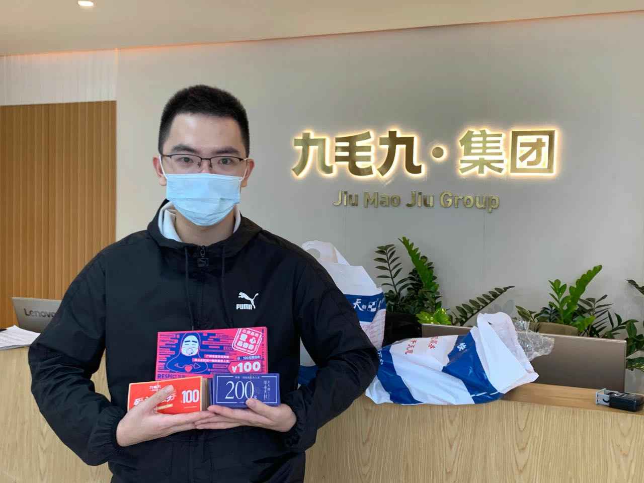 致敬英雄 · 暖爱广州 | 爱游戏ayx网站登入官网-爱游戏online(中国)在行动
